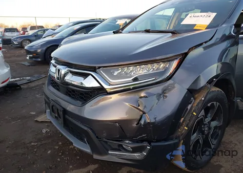 2018 Honda Cr-V Touring from USA, damaged, VIN 7FARW2H98JE000842